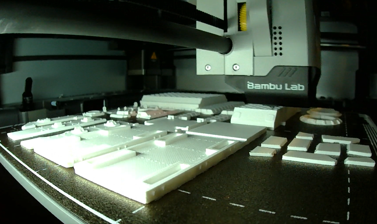 FDM 3D printer farm for low-volume production